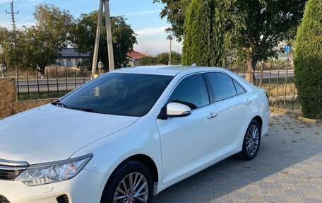 Toyota Camry, 2015 год, 2 680 000 рублей, 2 фотография