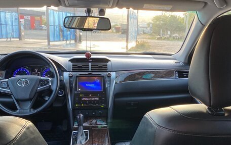 Toyota Camry, 2015 год, 2 680 000 рублей, 10 фотография