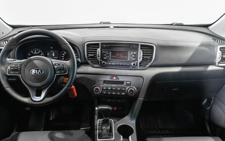 KIA Sportage IV рестайлинг, 2017 год, 1 739 800 рублей, 6 фотография