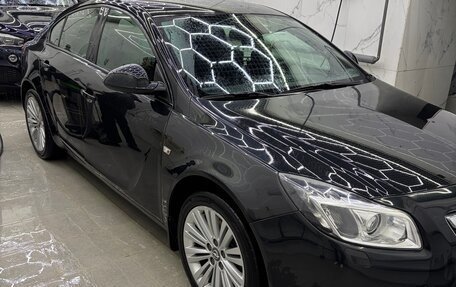 Opel Insignia II рестайлинг, 2010 год, 800 000 рублей, 2 фотография