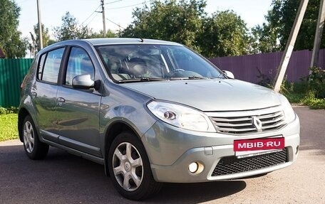 Renault Sandero I, 2011 год, 650 000 рублей, 3 фотография