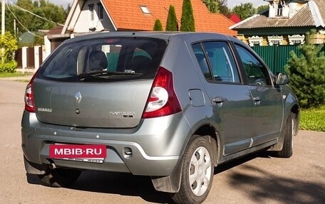 Renault Sandero I, 2011 год, 650 000 рублей, 4 фотография