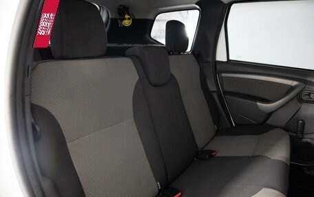 Renault Duster I рестайлинг, 2017 год, 899 000 рублей, 12 фотография