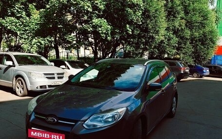 Ford Focus II рестайлинг, 2008 год, 700 000 рублей, 3 фотография