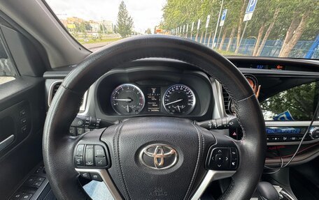 Toyota Highlander III, 2014 год, 2 800 000 рублей, 17 фотография