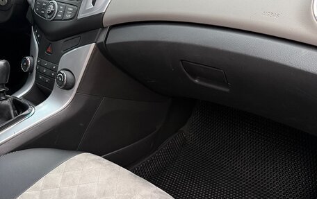 Chevrolet Cruze II, 2013 год, 575 000 рублей, 10 фотография