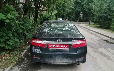 Toyota Camry, 2014 год, 900 000 рублей, 1 фотография