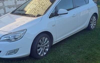 Opel Astra J, 2011 год, 580 000 рублей, 1 фотография
