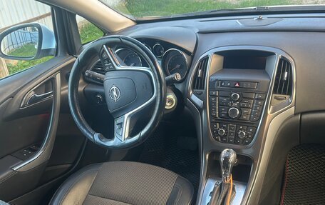Opel Astra J, 2011 год, 580 000 рублей, 15 фотография