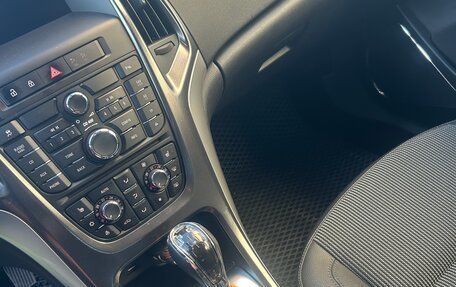 Opel Astra J, 2011 год, 580 000 рублей, 20 фотография