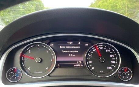 Volkswagen Touareg III, 2014 год, 2 900 000 рублей, 2 фотография