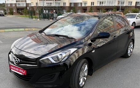 Hyundai i30 II рестайлинг, 2012 год, 870 000 рублей, 3 фотография