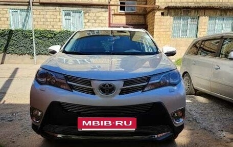 Toyota RAV4, 2013 год, 1 750 000 рублей, 6 фотография