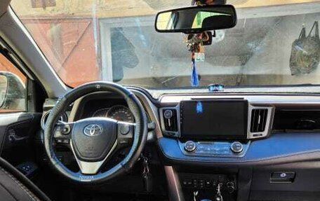 Toyota RAV4, 2013 год, 1 750 000 рублей, 15 фотография