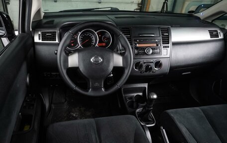 Nissan Tiida, 2010 год, 829 000 рублей, 6 фотография