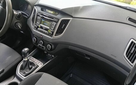 Hyundai Creta I рестайлинг, 2018 год, 1 650 000 рублей, 24 фотография
