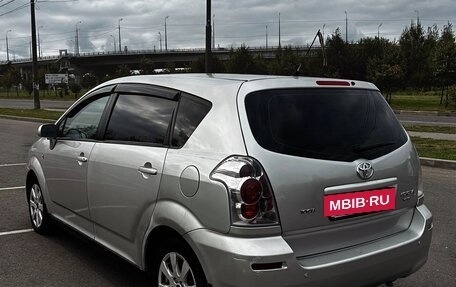 Toyota Corolla Verso I, 2005 год, 510 000 рублей, 4 фотография