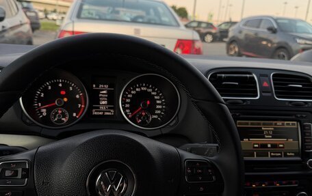 Volkswagen Golf VI, 2011 год, 650 000 рублей, 2 фотография