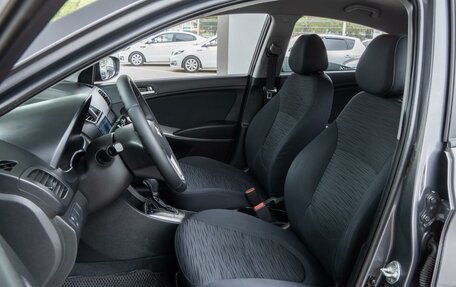 Hyundai Solaris II рестайлинг, 2015 год, 1 050 000 рублей, 10 фотография