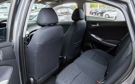 Hyundai Solaris II рестайлинг, 2015 год, 1 050 000 рублей, 11 фотография