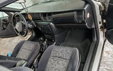 Opel Vectra B рестайлинг, 1998 год, 120 000 рублей, 6 фотография