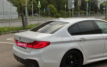 BMW 5 серия, 2017 год, 2 550 000 рублей, 4 фотография