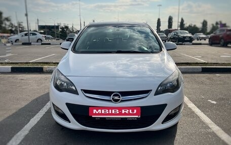 Opel Astra J, 2012 год, 679 000 рублей, 2 фотография