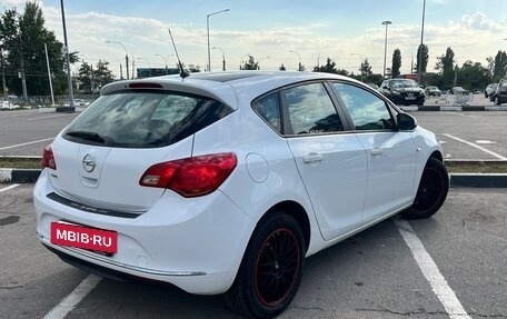 Opel Astra J, 2012 год, 679 000 рублей, 5 фотография