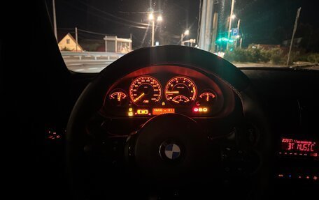 BMW 3 серия, 1998 год, 630 000 рублей, 13 фотография