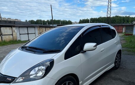 Honda Fit III, 2013 год, 1 255 555 рублей, 12 фотография