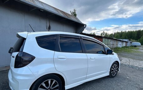Honda Fit III, 2013 год, 1 255 555 рублей, 15 фотография