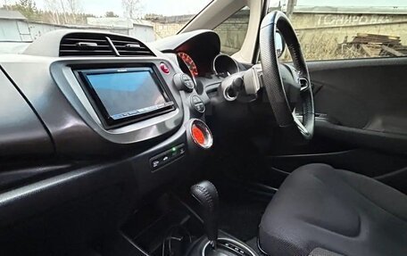 Honda Fit III, 2013 год, 1 255 555 рублей, 36 фотография