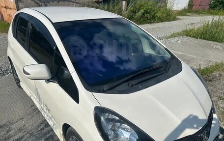 Honda Fit III, 2013 год, 1 255 555 рублей, 39 фотография