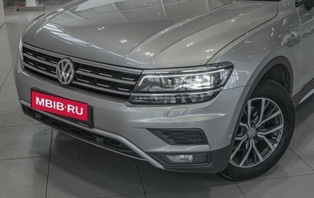Volkswagen Tiguan II, 2019 год, 2 420 000 рублей, 6 фотография