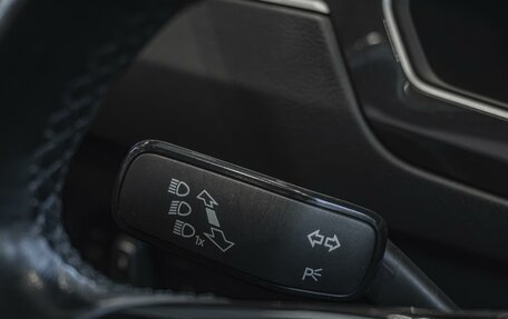Volkswagen Tiguan II, 2019 год, 2 420 000 рублей, 28 фотография
