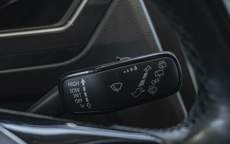 Volkswagen Tiguan II, 2019 год, 2 420 000 рублей, 29 фотография