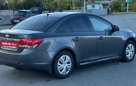 Chevrolet Cruze II, 2010 год, 400 000 рублей, 5 фотография