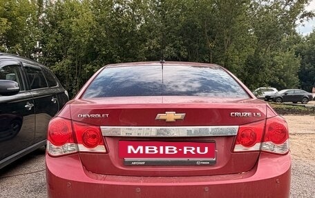 Chevrolet Cruze II, 2011 год, 720 000 рублей, 3 фотография
