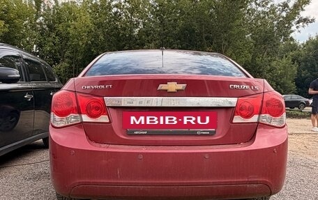 Chevrolet Cruze II, 2011 год, 720 000 рублей, 4 фотография
