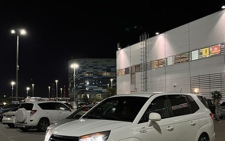 SsangYong Stavic, 2014 год, 1 099 999 рублей, 7 фотография