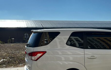 SsangYong Stavic, 2014 год, 1 099 999 рублей, 20 фотография