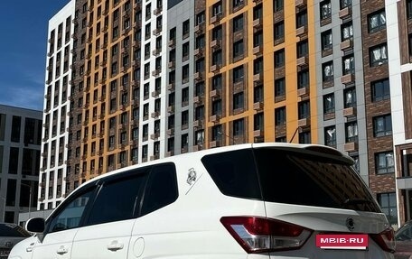 SsangYong Stavic, 2014 год, 1 099 999 рублей, 19 фотография