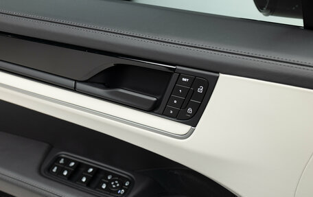 Porsche Cayenne III, 2023 год, 15 990 000 рублей, 9 фотография