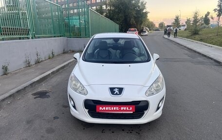 Peugeot 308 II, 2011 год, 495 000 рублей, 10 фотография