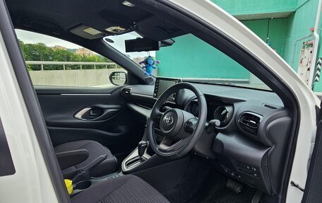 Toyota Yaris, 2020 год, 1 410 000 рублей, 10 фотография