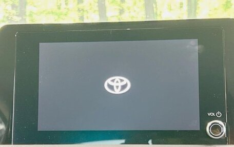 Toyota Prius IV XW50, 2024 год, 3 300 000 рублей, 17 фотография