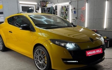 Renault Megane RS III, 2012 год, 1 950 000 рублей, 4 фотография
