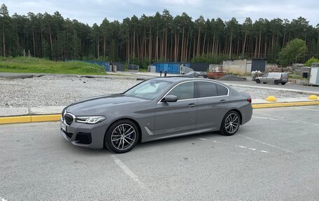 BMW 5 серия, 2020 год, 4 670 000 рублей, 2 фотография