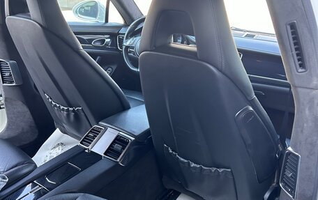 Porsche Panamera II рестайлинг, 2012 год, 2 500 000 рублей, 4 фотография