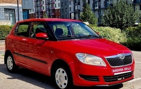 Skoda Fabia II, 2014 год, 404 000 рублей, 3 фотография